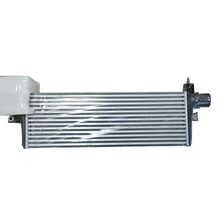 Wat is 'n outo -intercooler en hoe verbeter dit die enjin se werkverrigting?