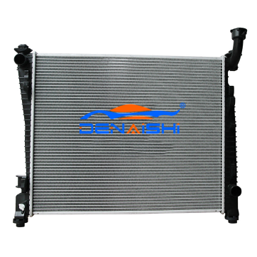 Radiator vir Dodge Durango 3.0L V6 11-12 MT